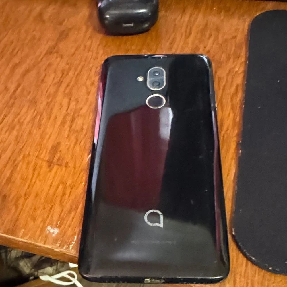 Alcatel 7 6062W 32GB Metro PCS T-Mobile Android 4G LTE Smartphone - PARTS ONLY